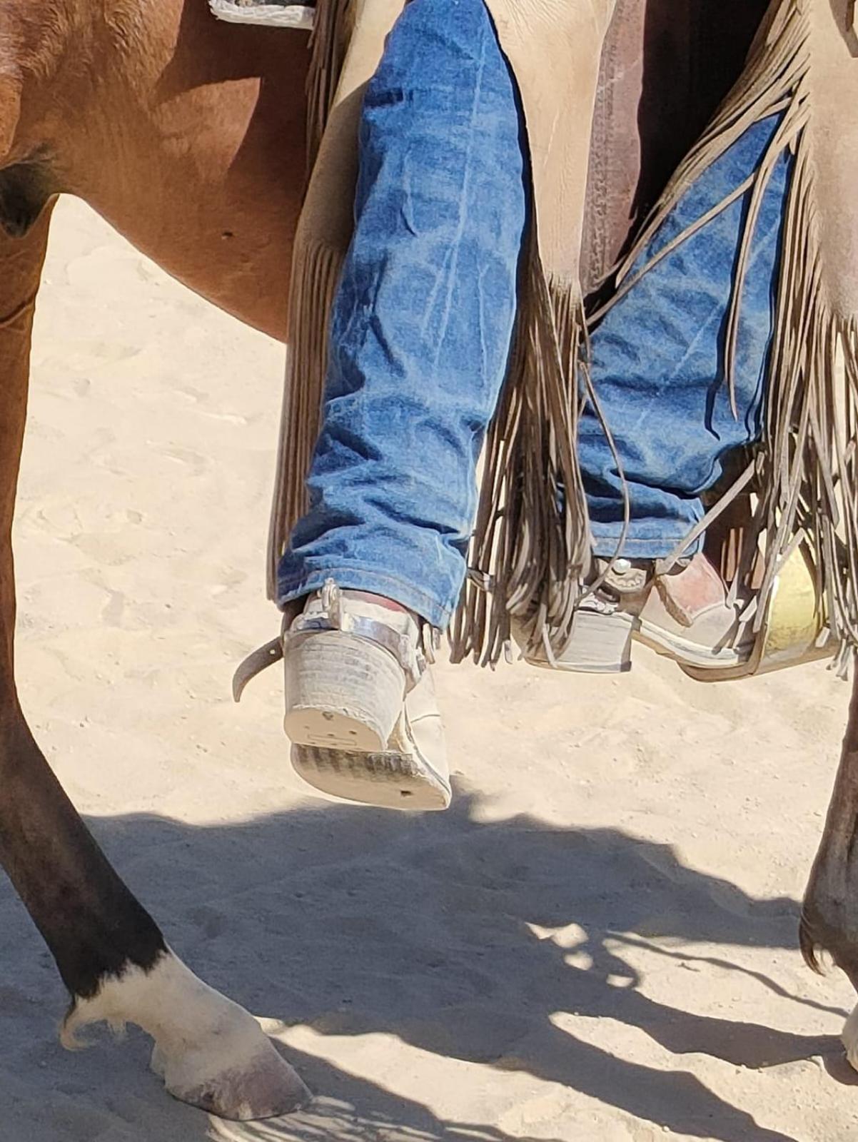 Cabana Rustica En Un Rancho Con Caballos, Prado Del Rey, Andalucia Экстерьер фото